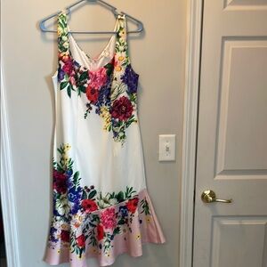 VENUS Floral Midi Dress - White and Pink